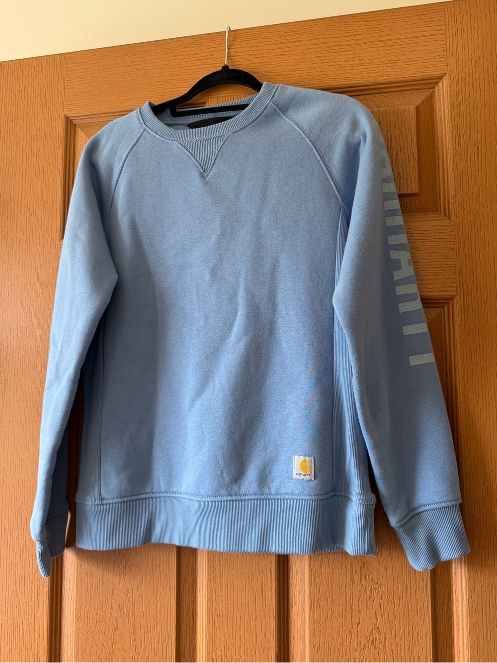 Carhartt Women’s Light Blue Crewneck Sweatshirt